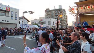 �N���b�N���Ċg��